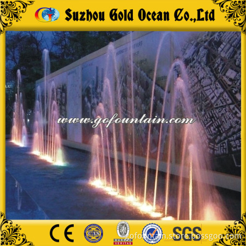 Outdoor Peacock's Tail Shape Spray Fountain
